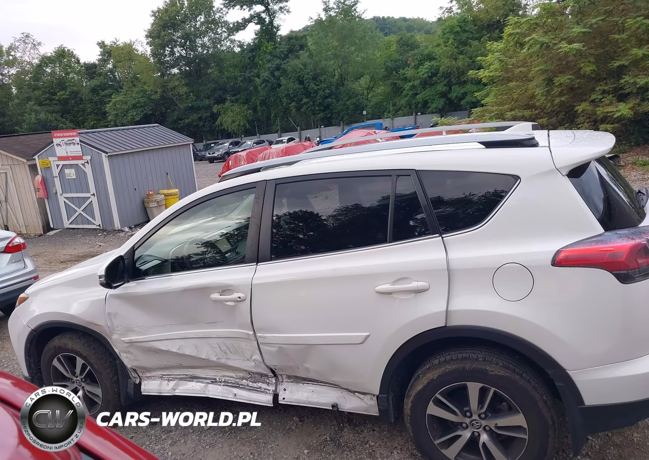 2018 Toyota Rav4 Xle VIN:JTMRFREV7JD232555 - 14