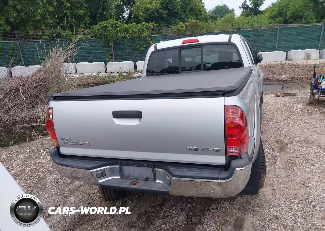 2007 Toyota Tacoma Base V6 VIN:5TEUU42N07Z394096 - 17