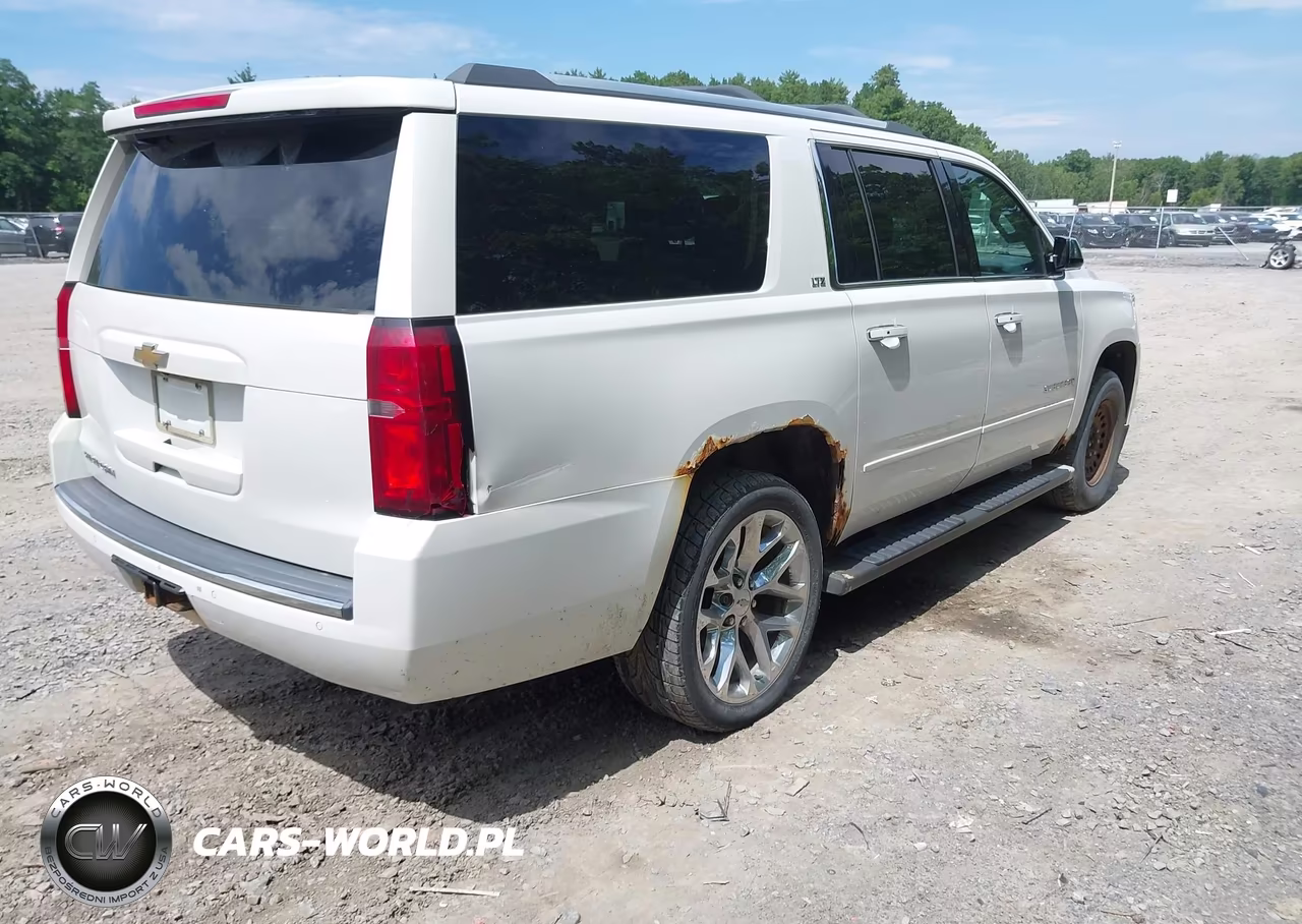 2016 Chevrolet Suburban Ltz VIN:1GNSKJKC2GR373781 - 4