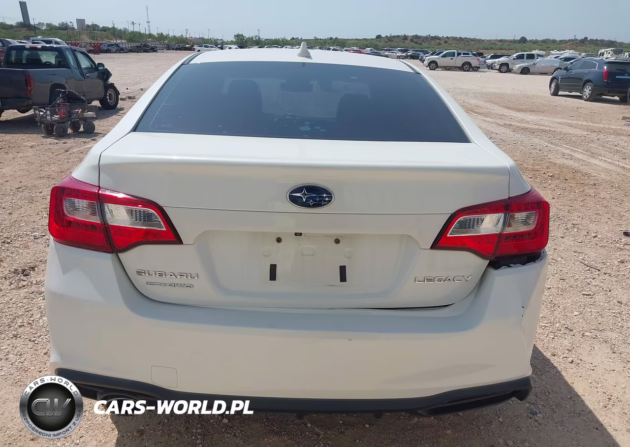 2018 Subaru Legacy 2.5I Premium VIN:4S3BNAC63J3040184 - 16