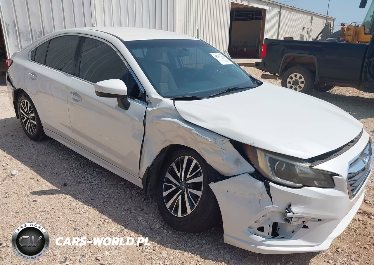 2018 Subaru Legacy 2.5I Premium VIN:4S3BNAC63J3040184 - 6