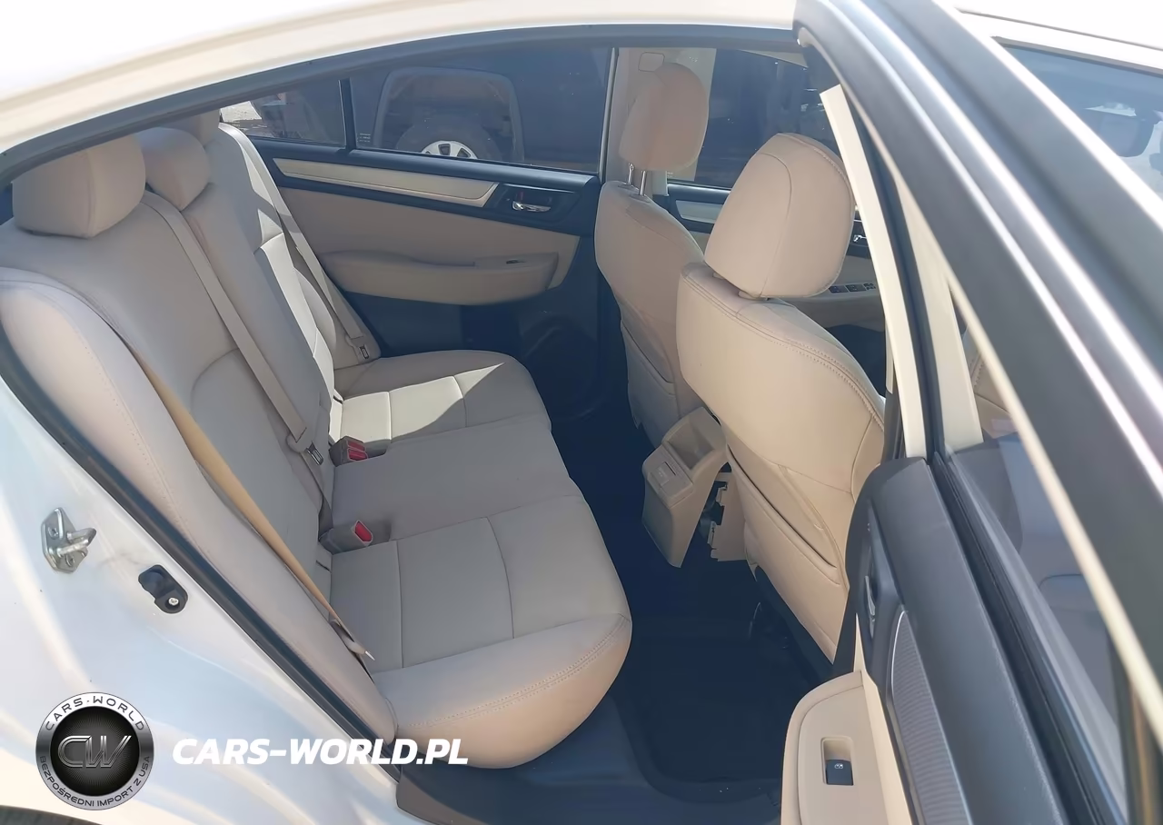 2018 Subaru Legacy 2.5I Premium VIN:4S3BNAC63J3040184 - 8