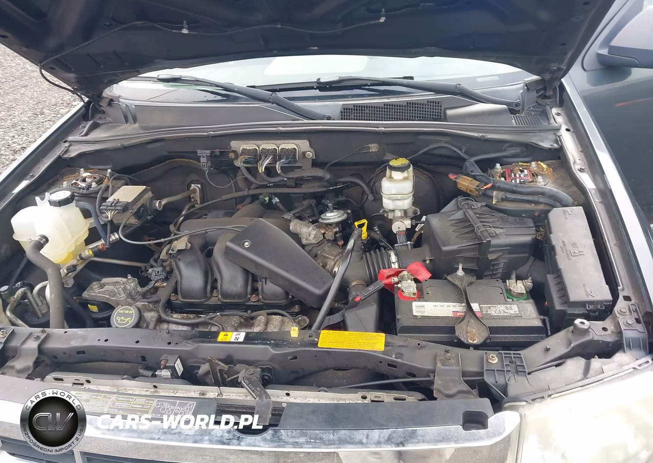 2008 Ford Escape Xlt VIN:1FMCU93108KC14394 - 10