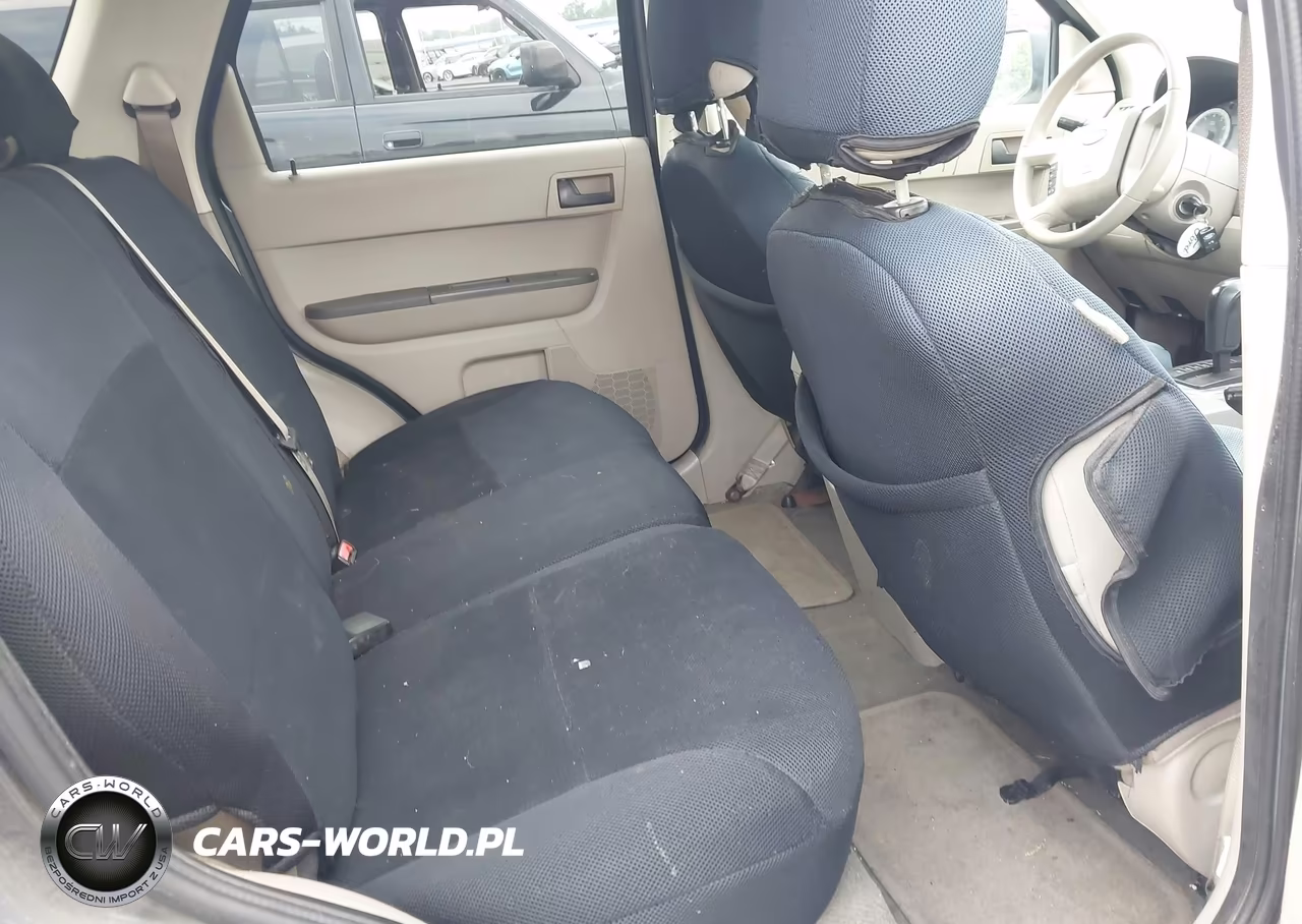 2008 Ford Escape Xlt VIN:1FMCU93108KC14394 - 8