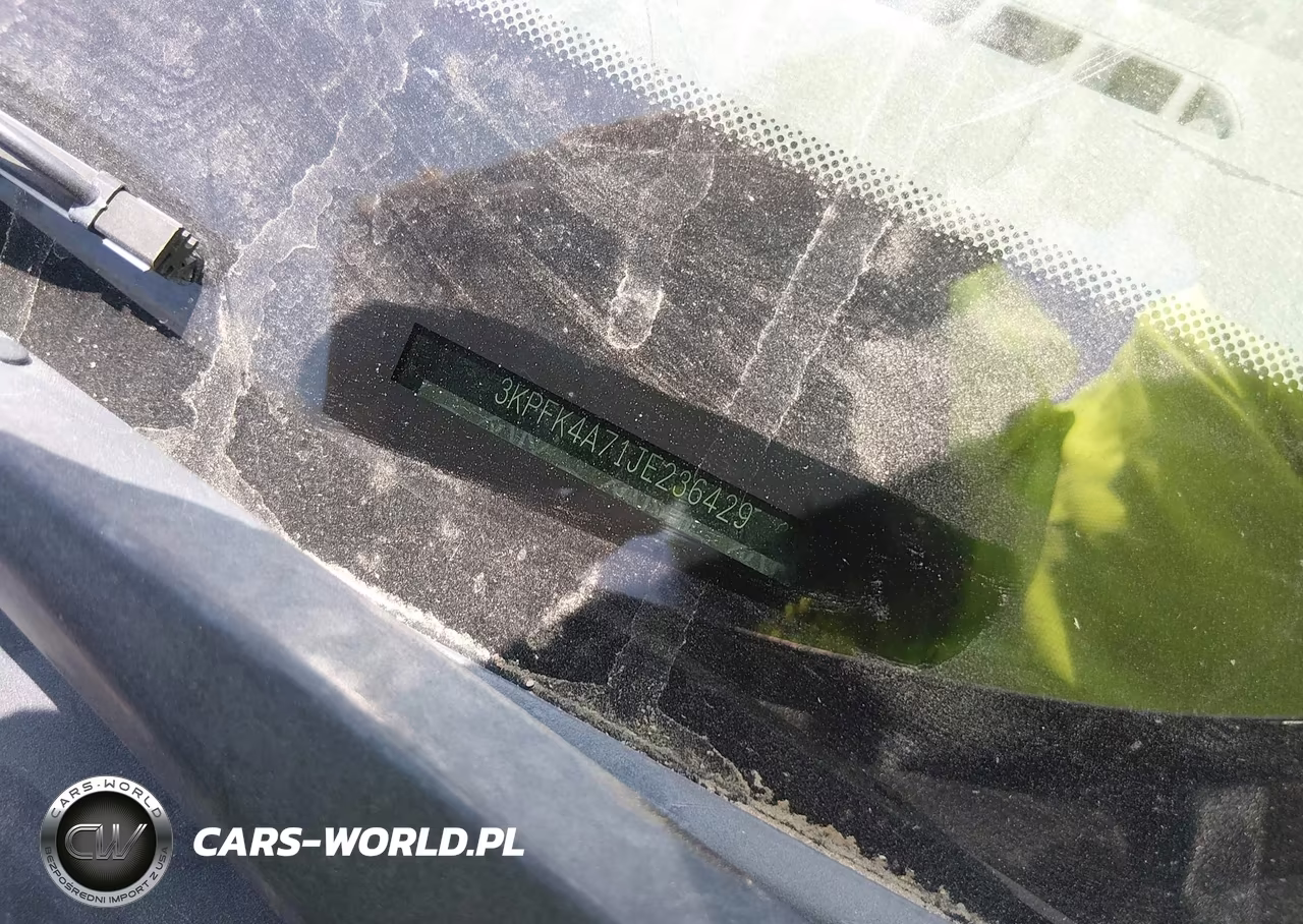 2018 Kia Forte Lx VIN:3KPFK4A71JE236429 - 18