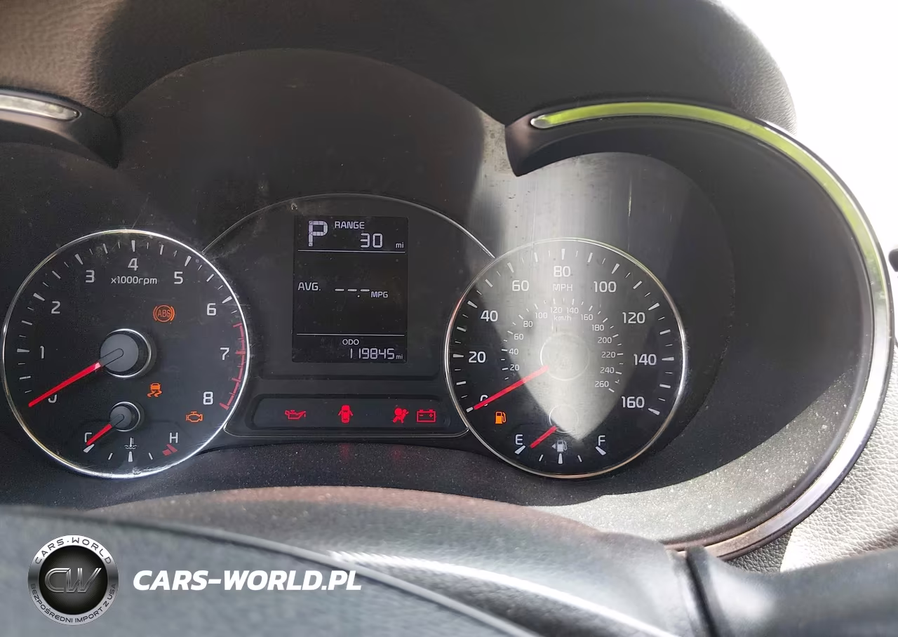 2018 Kia Forte Lx VIN:3KPFK4A71JE236429 - 7