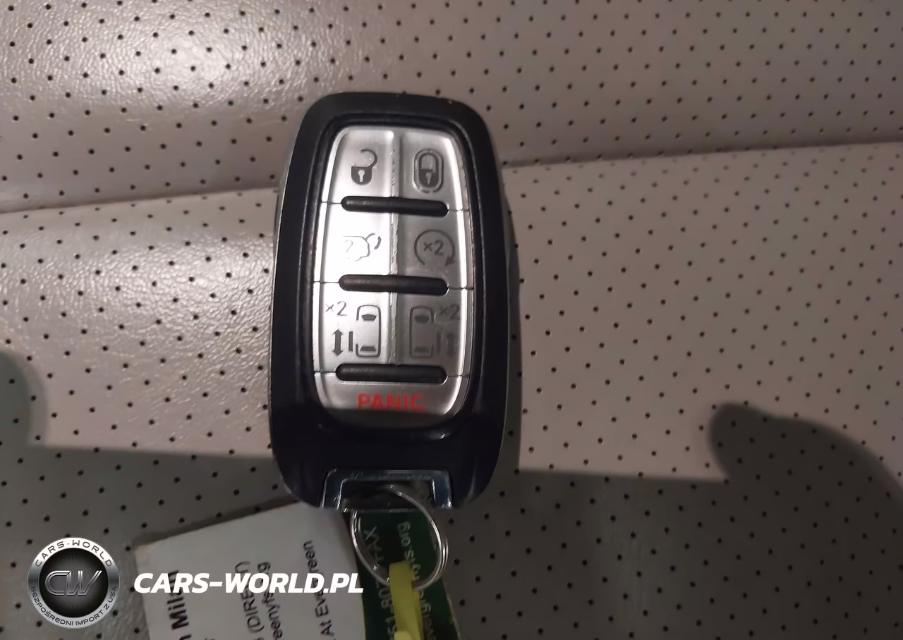2021 Chrysler Voyager Lxi VIN:2C4RC1DG8MR512807 - 11