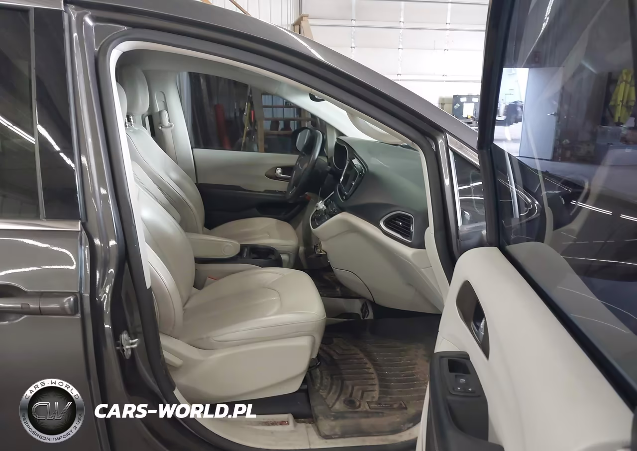 2021 Chrysler Voyager Lxi VIN:2C4RC1DG8MR512807 - 5