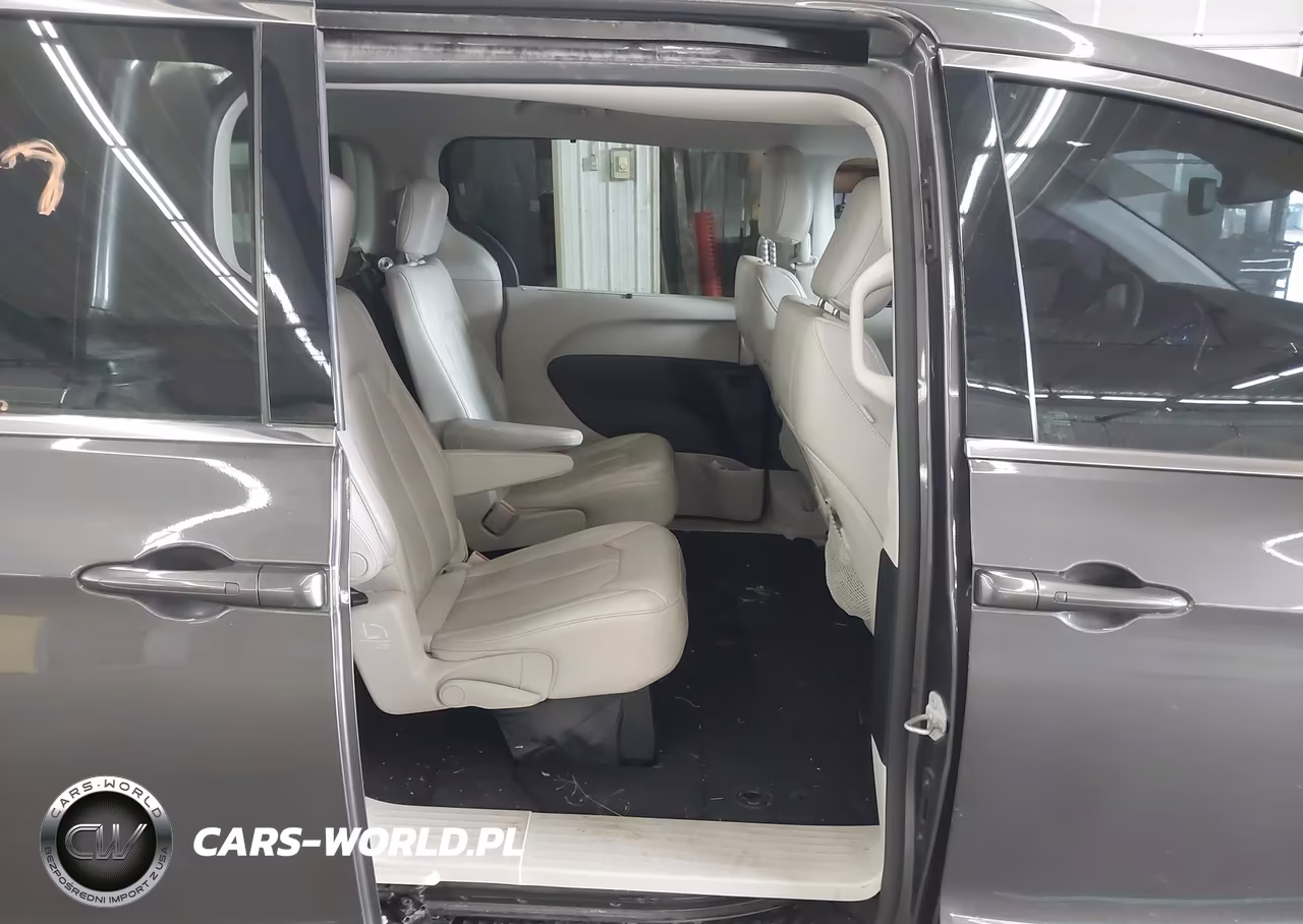 2021 Chrysler Voyager Lxi VIN:2C4RC1DG8MR512807 - 8