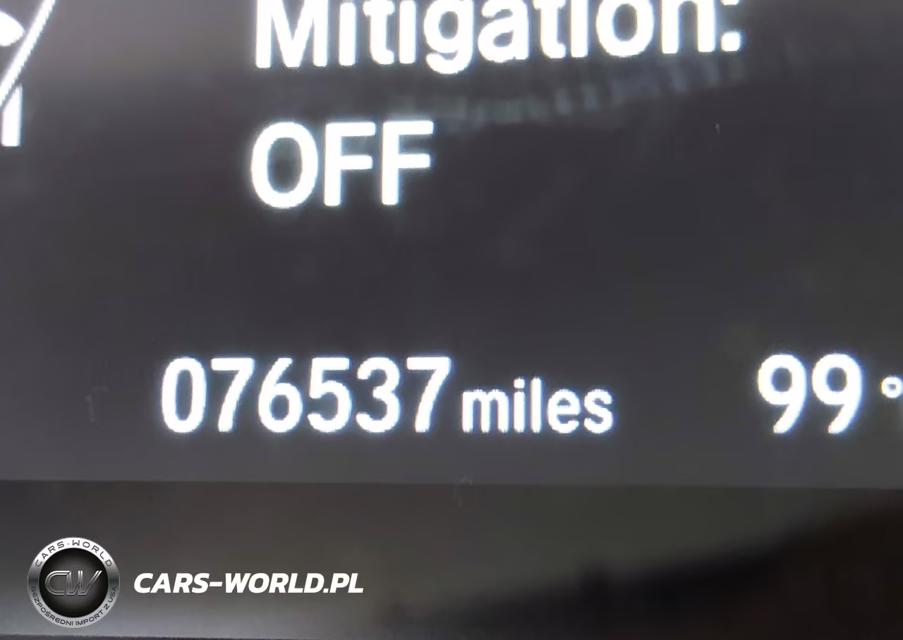 2018 Honda Clarity Plug-In Hybrid VIN:JHMZC5F16JC018805 - 16