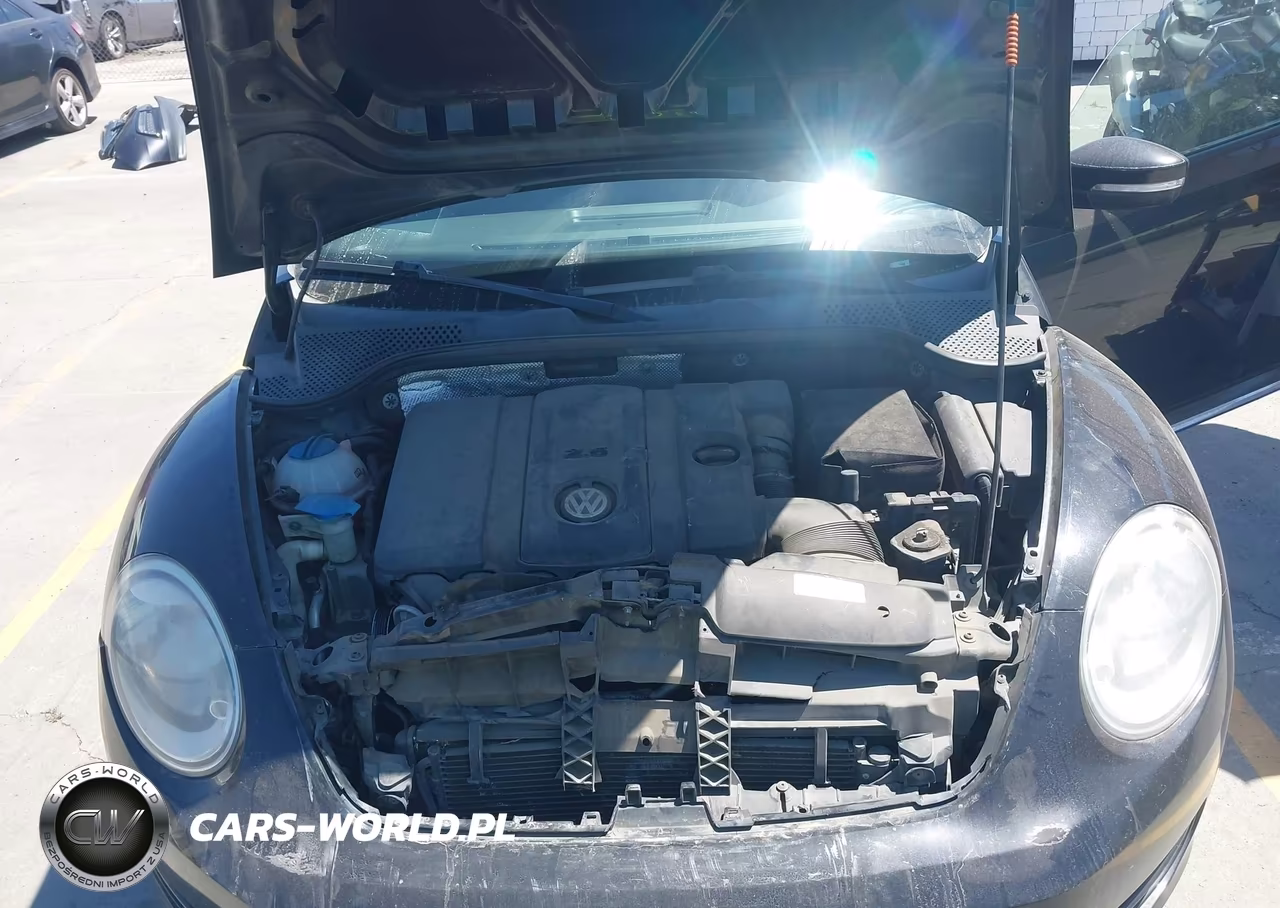 2012 Volkswagen Beetle 2.5L VIN:3VWJP7AT7CM632476 - 10
