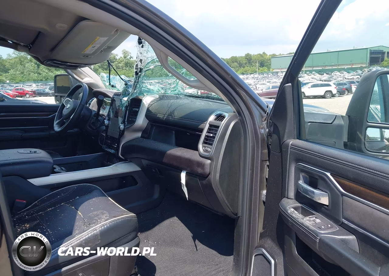2024 Ram 2500 Laramie 4X4 6'4 Box VIN:3C6UR5FL0RG145058 - 5