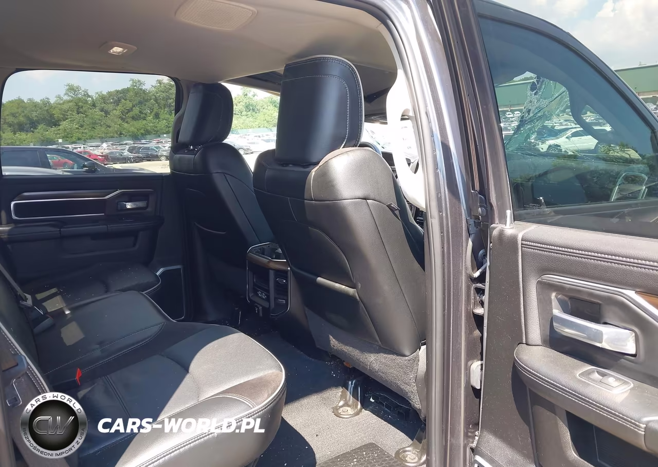 2024 Ram 2500 Laramie 4X4 6'4 Box VIN:3C6UR5FL0RG145058 - 8