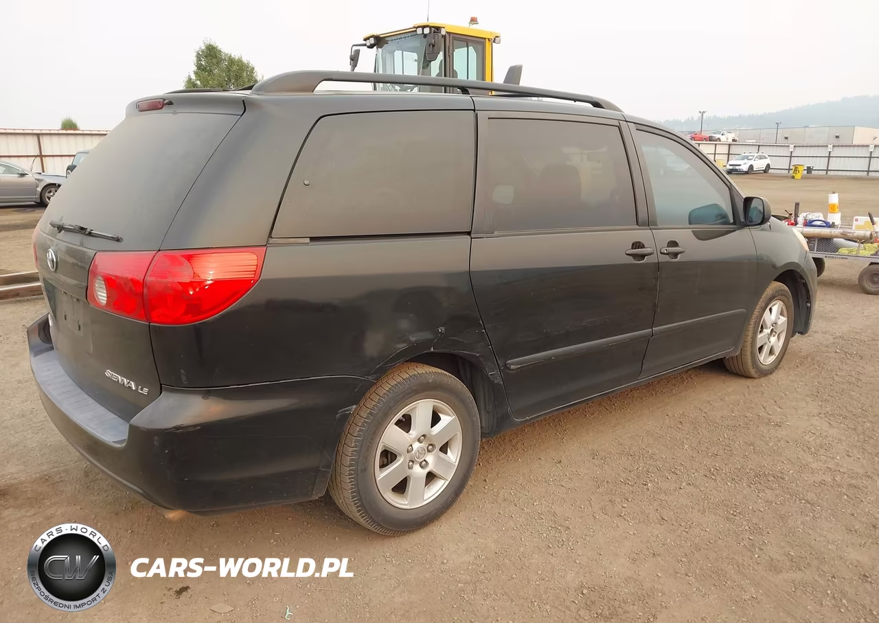 2009 Toyota Sienna Le VIN:5TDZK23C59S272413 - 4