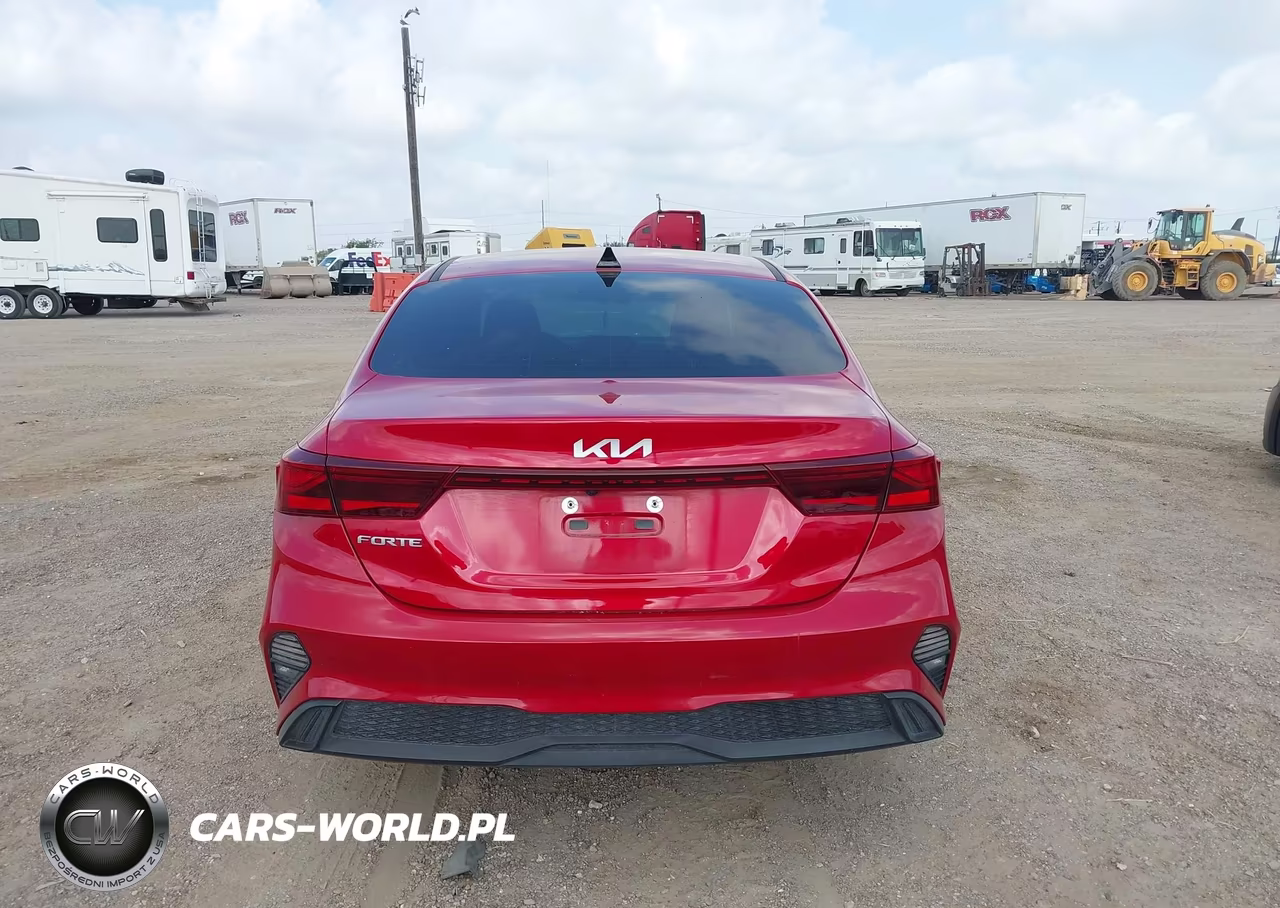 2022 Kia Forte Lxs VIN:3KPF24AD3NE490526 - 16