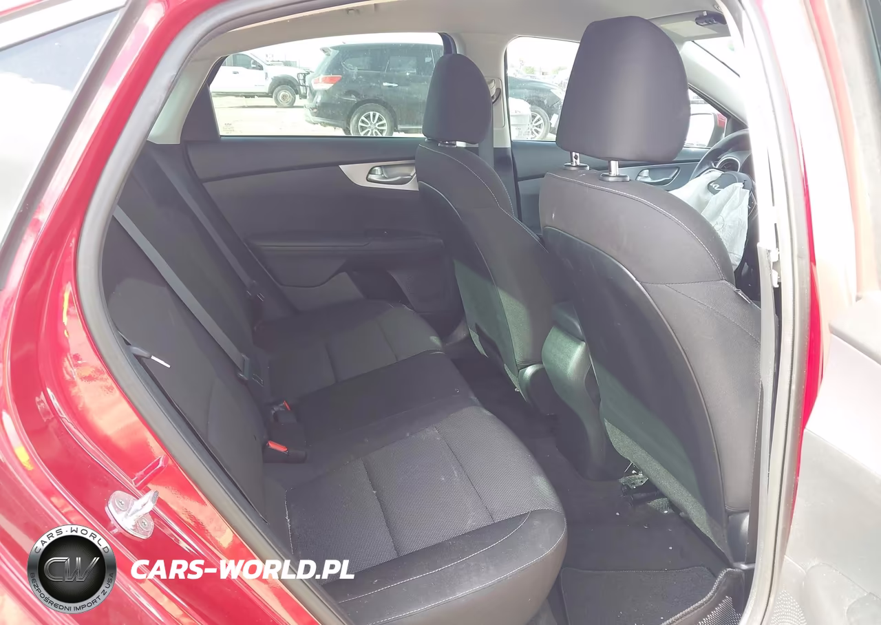 2022 Kia Forte Lxs VIN:3KPF24AD3NE490526 - 8