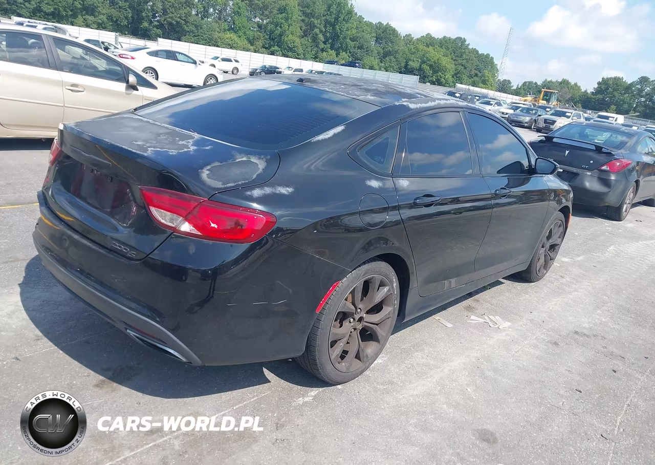 2015 Chrysler 200 S VIN:1C3CCCBBXFN564596 - 4