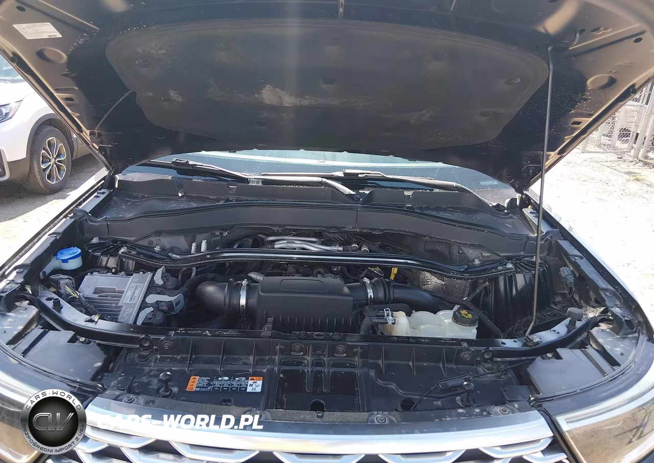 2020 Ford Explorer Platinum VIN:1FM5K8HC4LGA62554 - 10