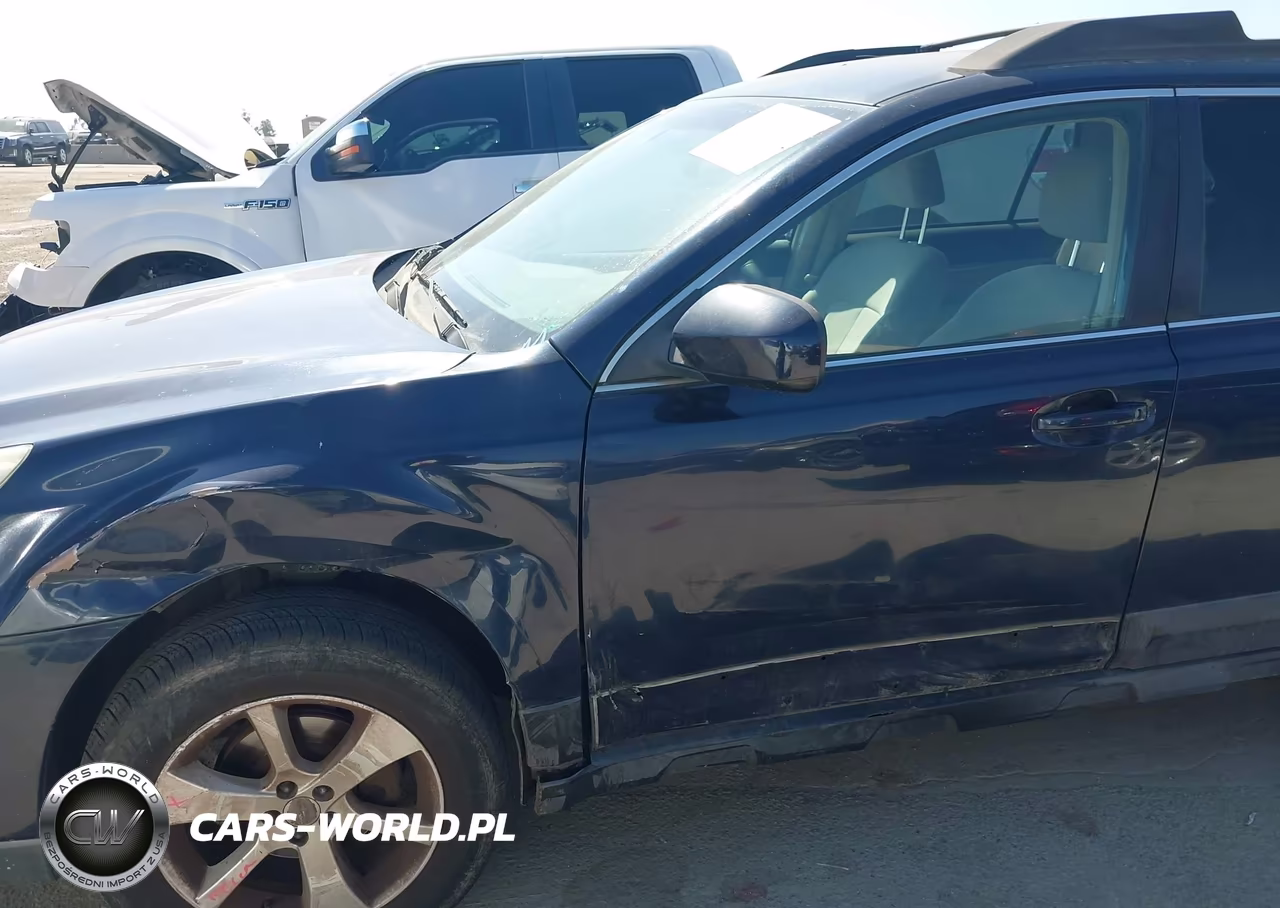 2014 Subaru Outback 2.5I Premium VIN:4S4BRBCC1E3251773 - 6