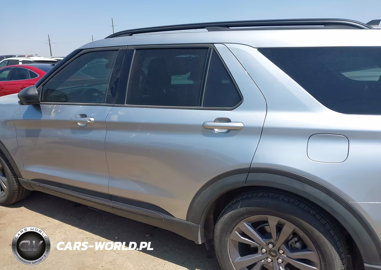 2021 Ford Explorer Xlt VIN:1FMSK7DHXMGC09217 - 14