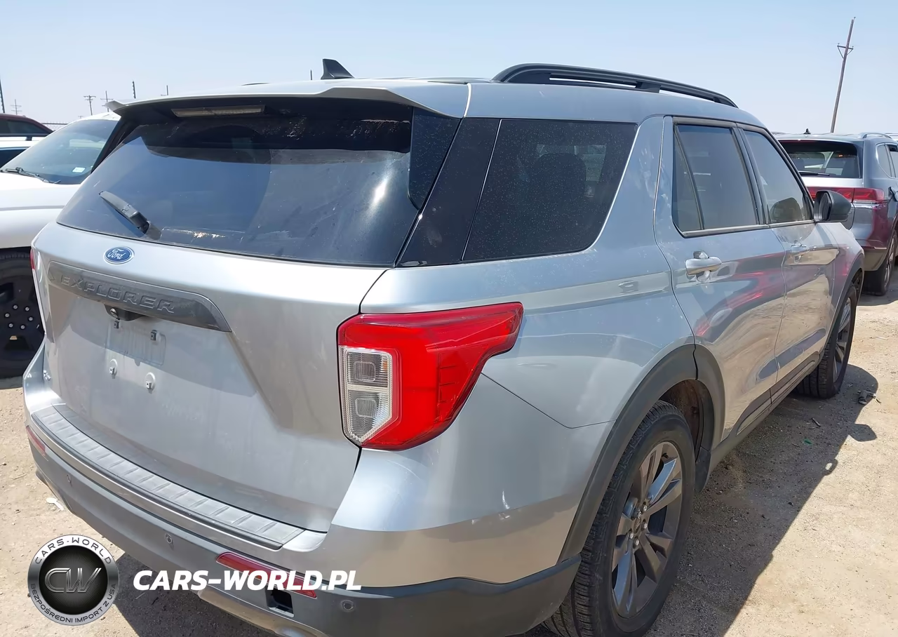 2021 Ford Explorer Xlt VIN:1FMSK7DHXMGC09217 - 4