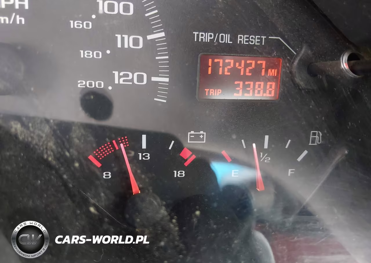 1999 Chevrolet Camaro VIN:2G1FP22K8X2135650 - 12
