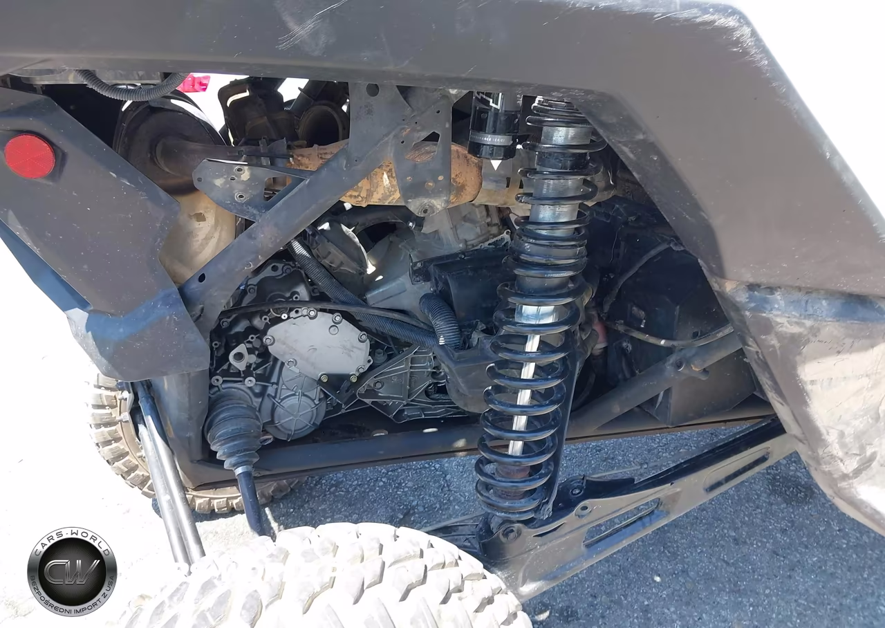 2019 Can-Am Maverick X3 Max Turbo VIN:3JBVMAY20KK000584 - 8