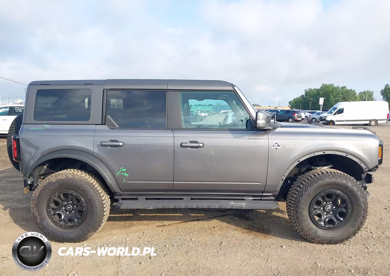 2022 Ford Bronco Outer Banks VIN:1FMEE5DP0NLB23052 - 14