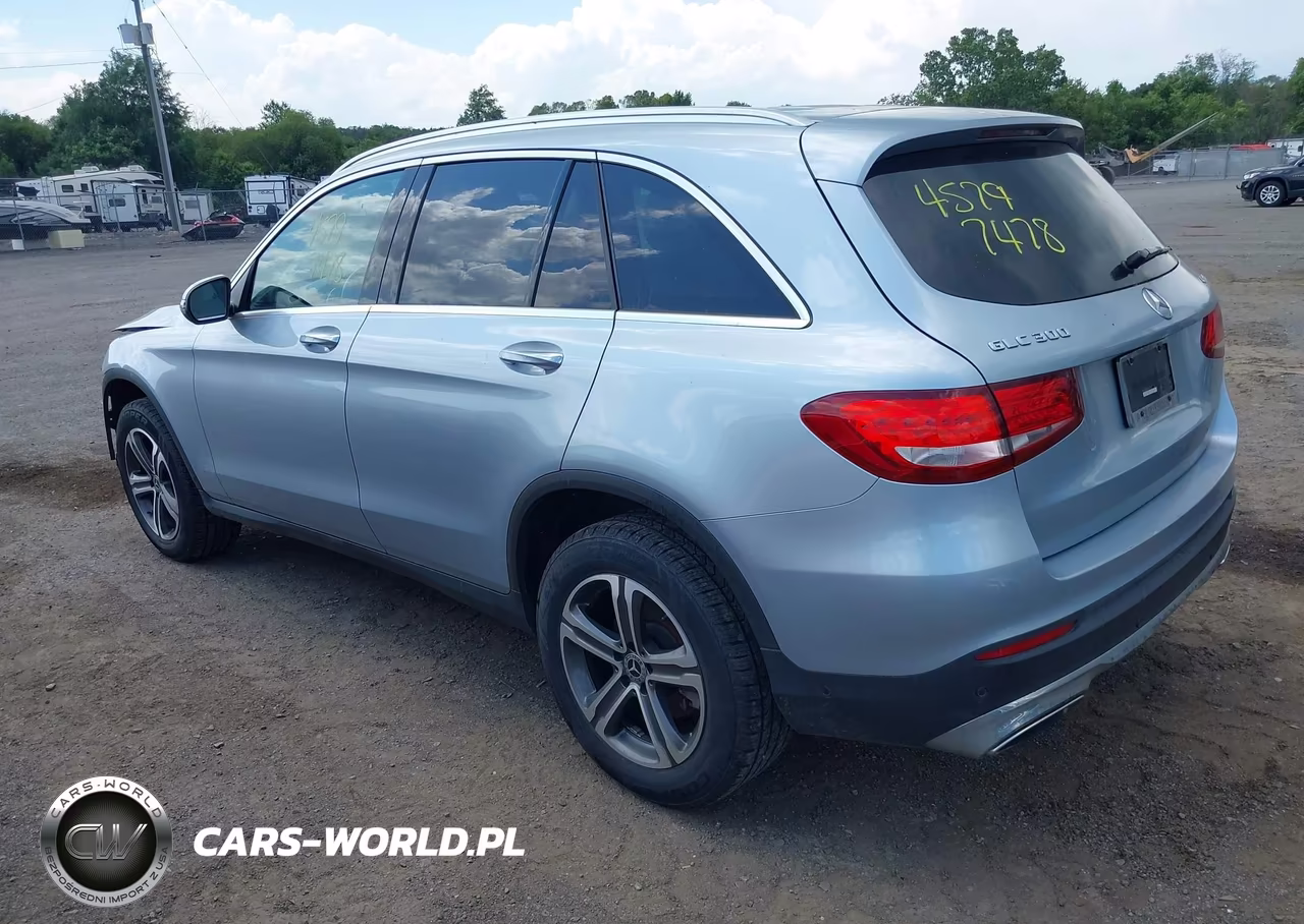 2017 Mercedes-Benz Glc 300 4Matic VIN:WDC0G4KB7HV007120 - 3