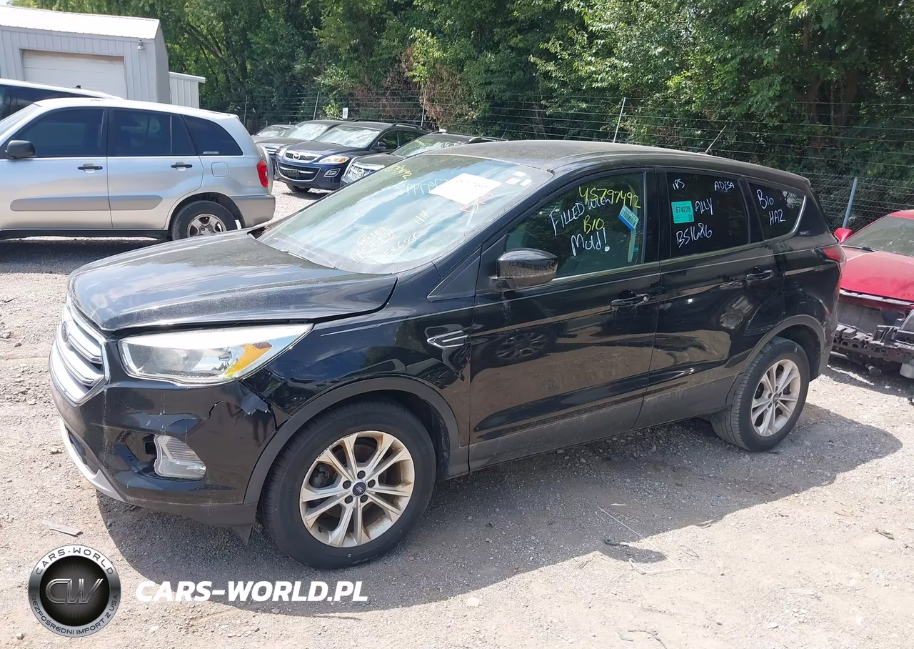 2017 Ford Escape Se VIN:1FMCU0GD9HUB51686 - 16