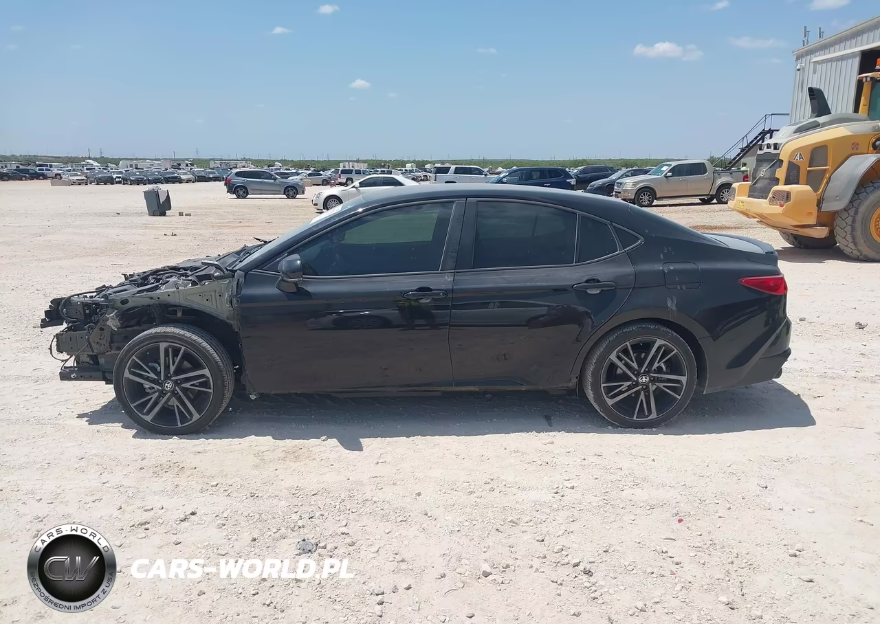 2025 Toyota Camry Xse VIN:4T1DAACK9SU072677 - 14