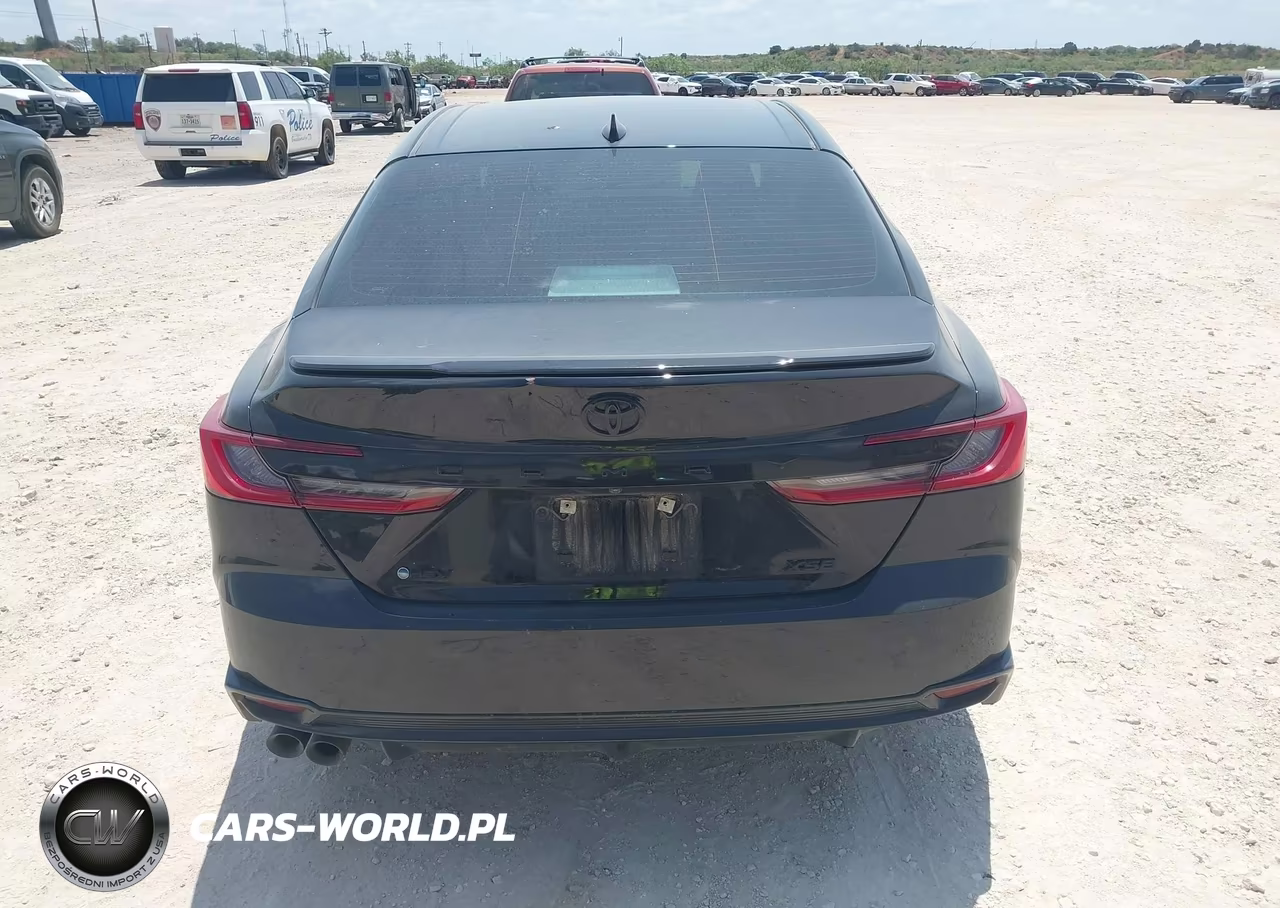 2025 Toyota Camry Xse VIN:4T1DAACK9SU072677 - 16