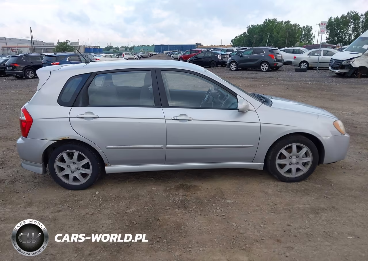 2006 Kia Spectra5 VIN:KNAFE161365311061 - 13