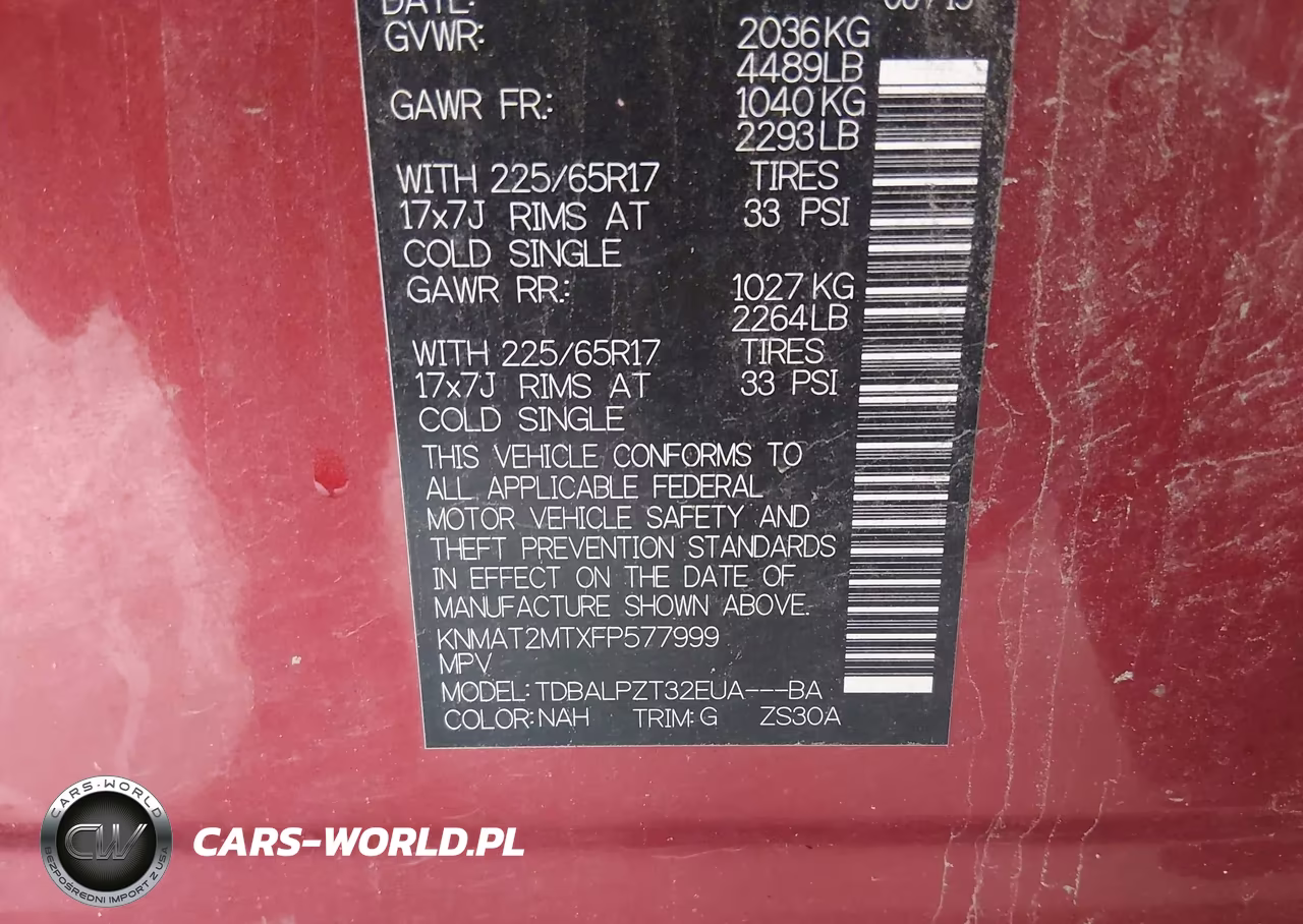 2015 Nissan Rogue S VIN:KNMAT2MTXFP577999 - 9