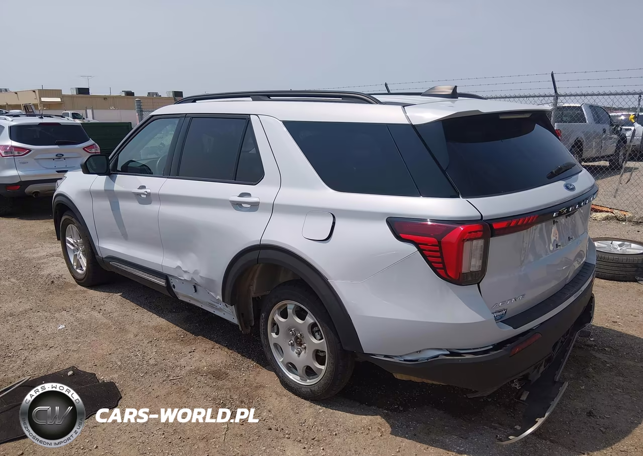 2025 Ford Explorer Active VIN:1FMUK7DH1SGB14891 - 3