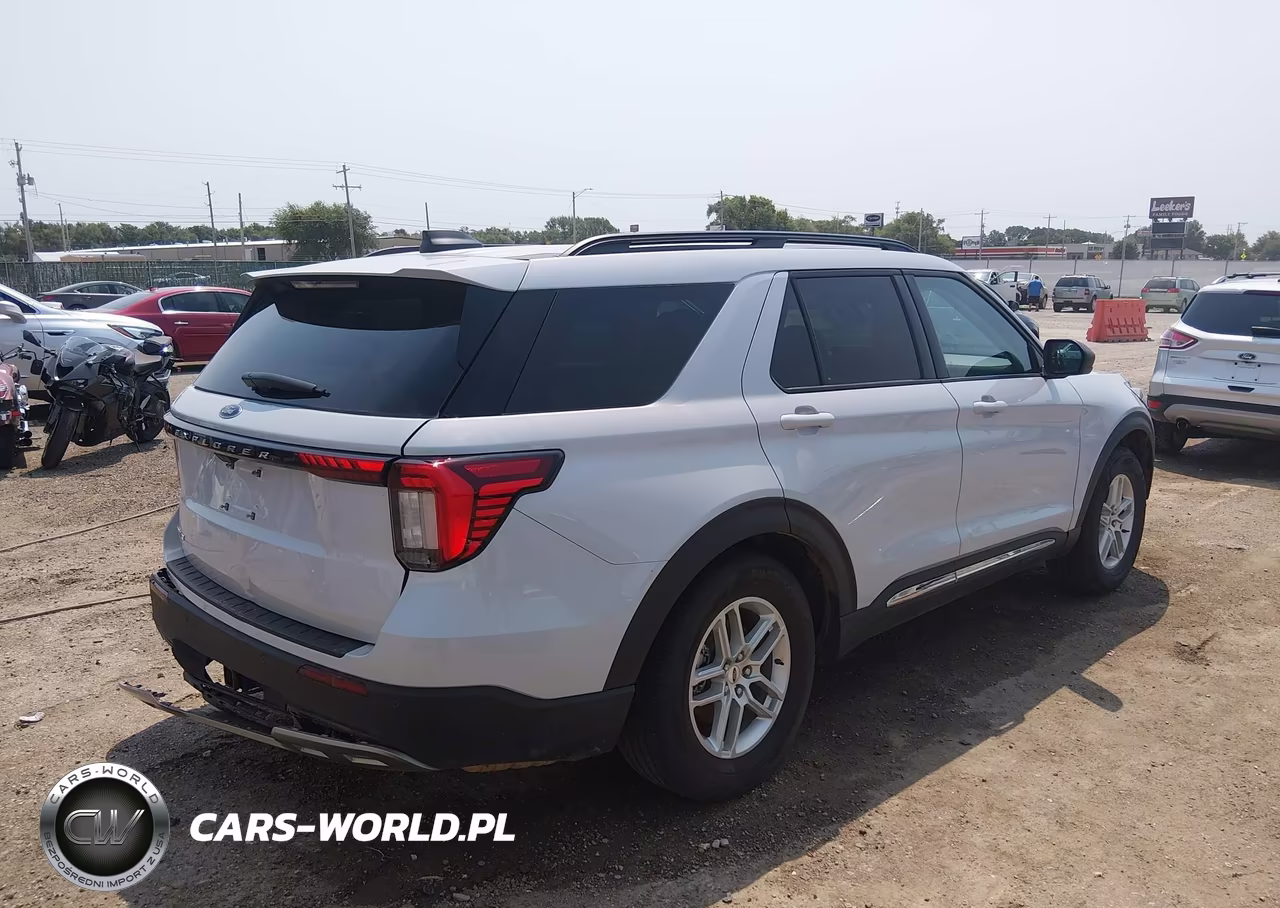 2025 Ford Explorer Active VIN:1FMUK7DH1SGB14891 - 4