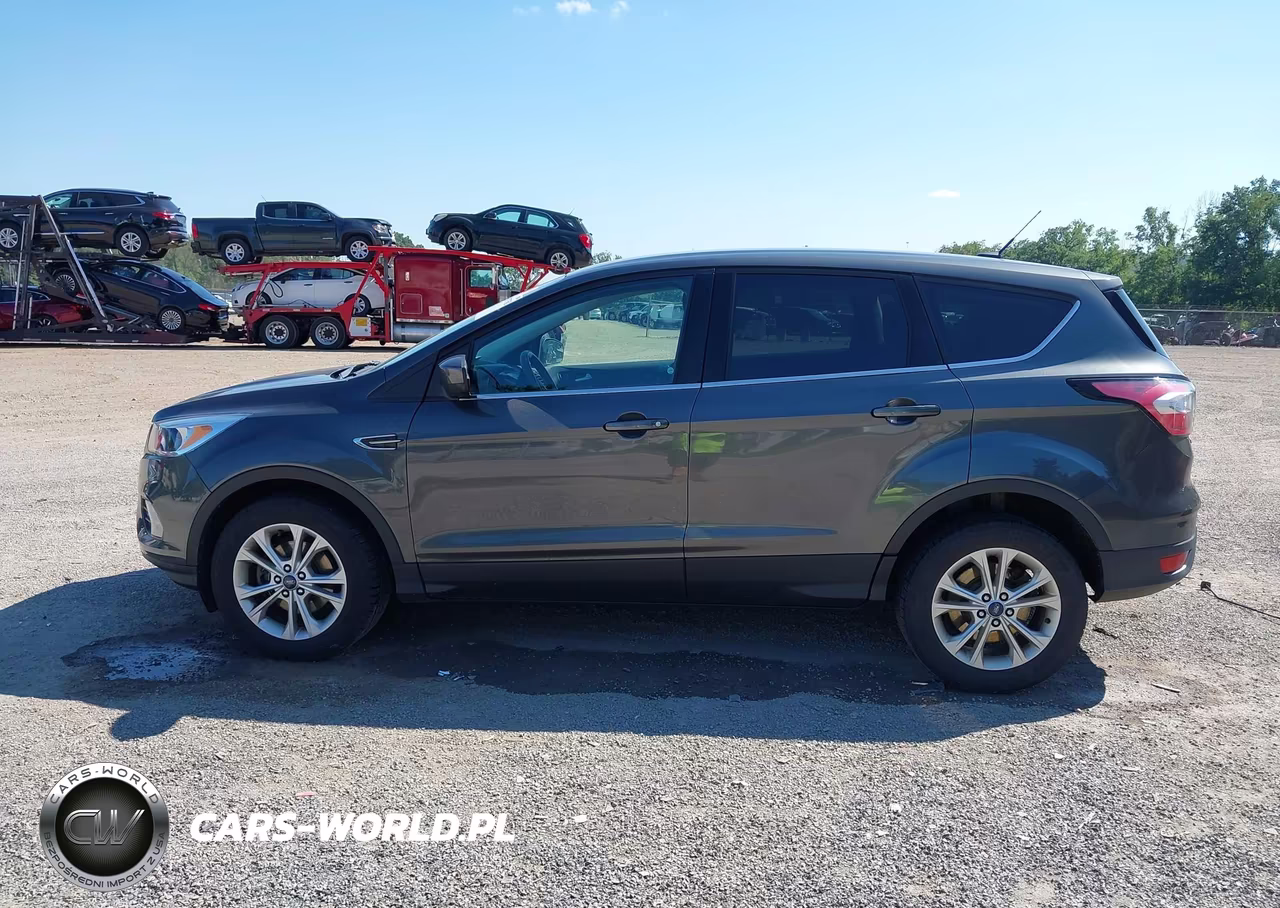 2017 Ford Escape Se VIN:1FMCU0GD0HUC93781 - 15