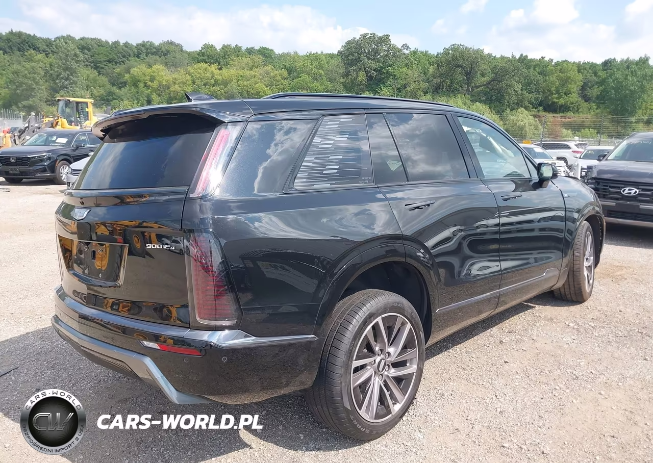 2026 Cadillac Vistiq Sport VIN:1GYC3NML3TZ707836 - 4