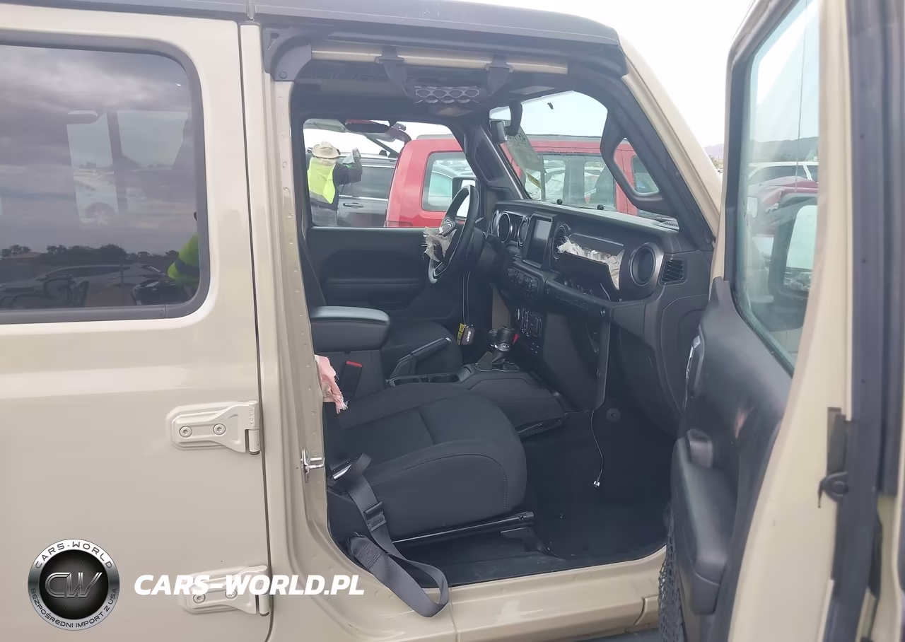 2022 Jeep Wrangler Unlimited Willys 4X4 VIN:1C4HJXDG0NW219917 - 5