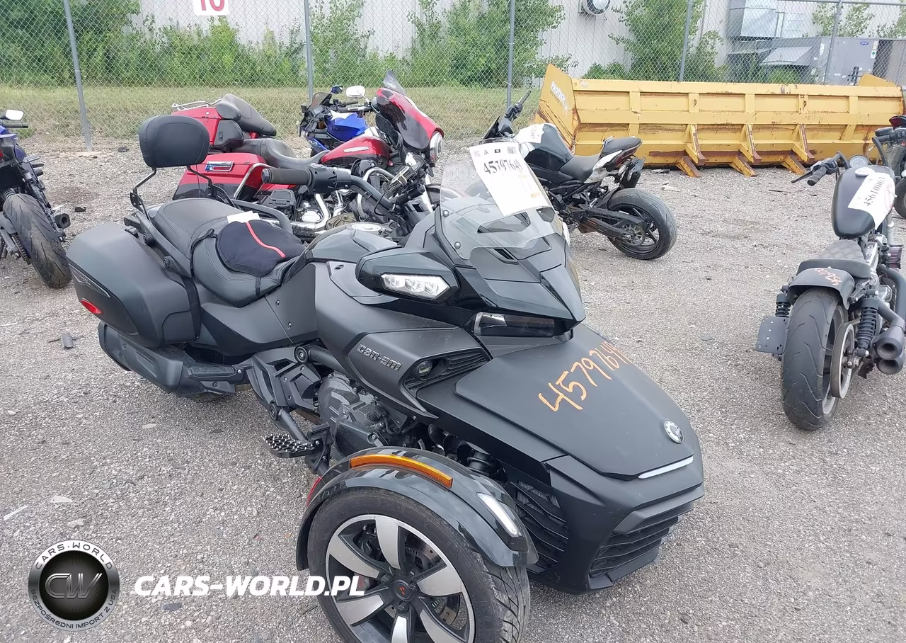 2017 Can-Am Spyder Roadster F3-T-Limited-Limited Spec