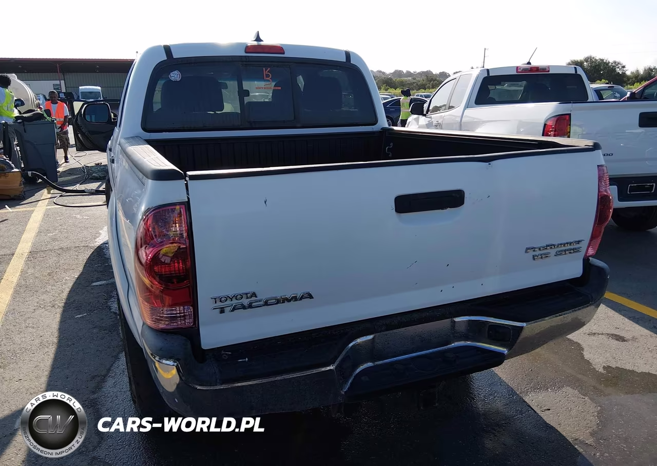 2015 Toyota Tacoma Prerunner V6 VIN:5TFJU4GN2FX064915 - 15