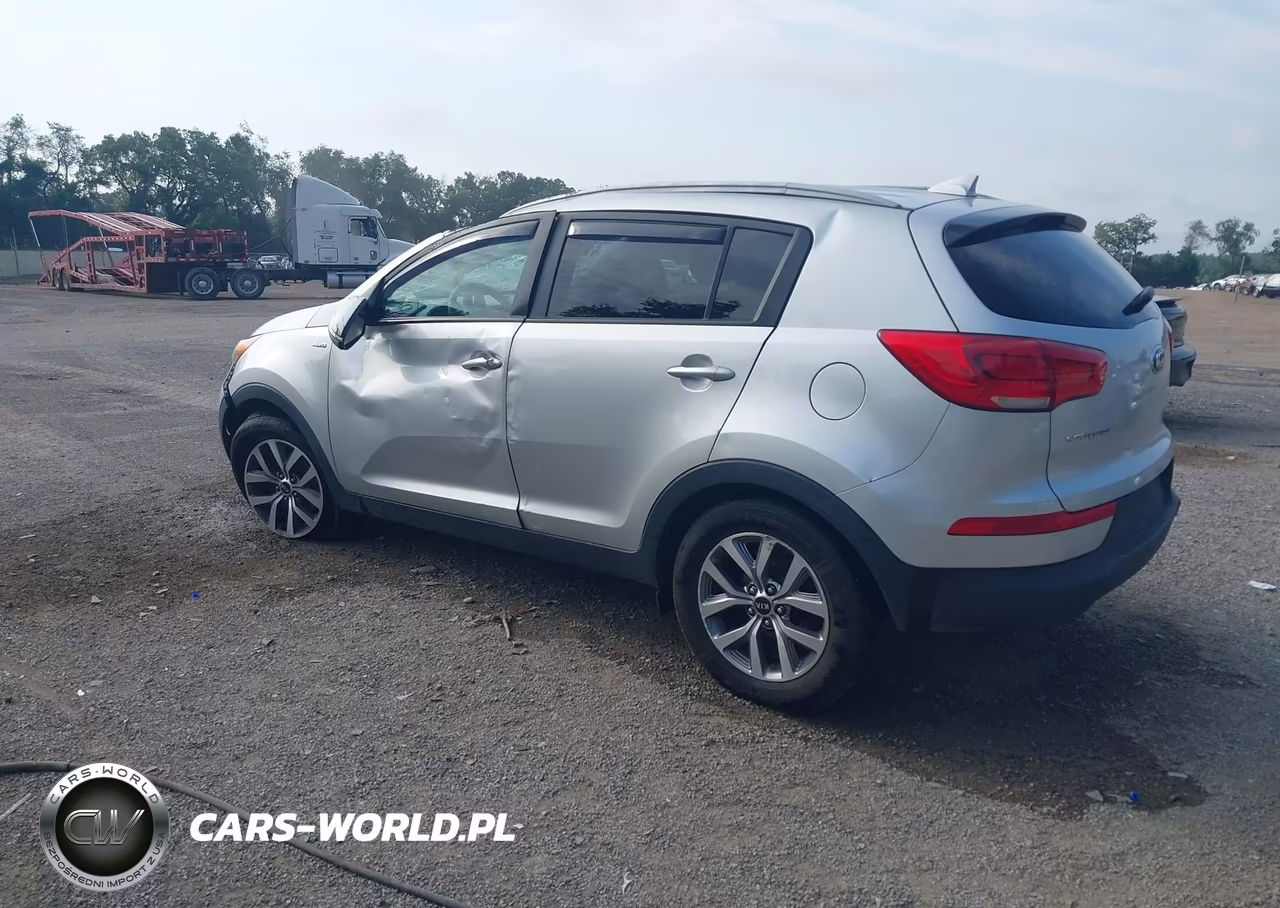 2015 Kia Sportage Lx VIN:KNDPBCAC9F7684209 - 3