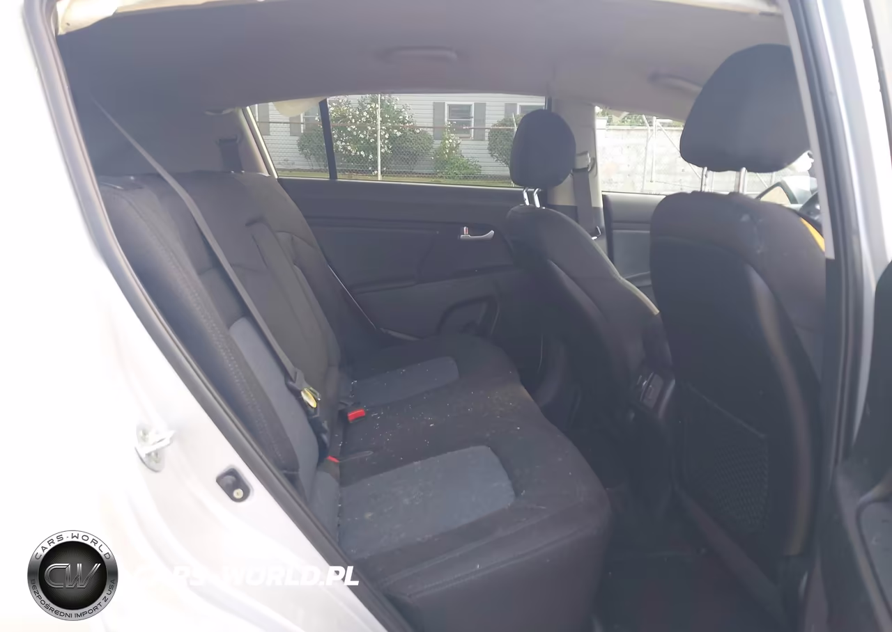 2015 Kia Sportage Lx VIN:KNDPBCAC9F7684209 - 8