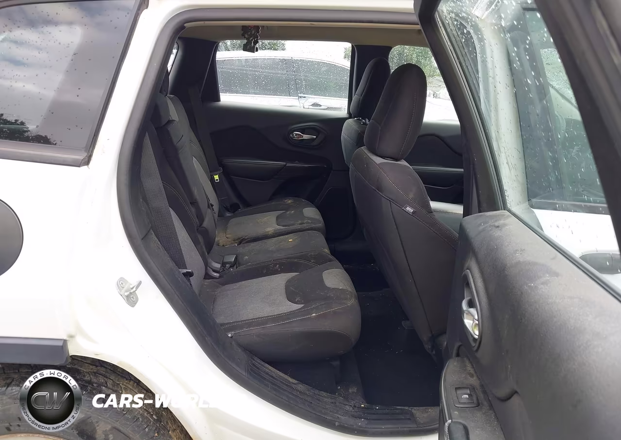 2014 Jeep Cherokee Sport VIN:1C4PJMAB2EW140901 - 8
