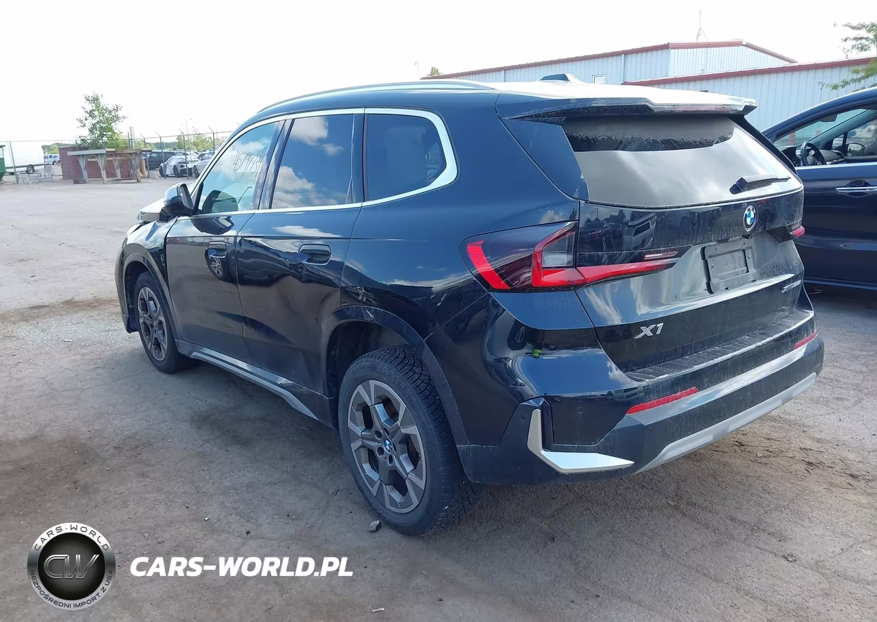 2023 BMW X1 xDrive28I VIN:WBX73EF02P5X62904 - 3