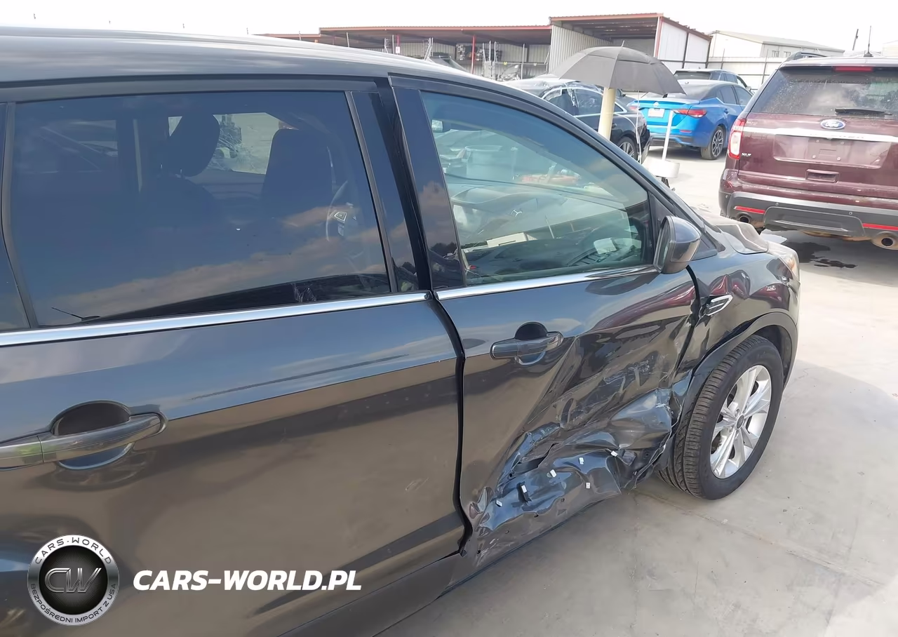 2019 Ford Escape Se VIN:1FMCU0GD7KUC35481 - 6
