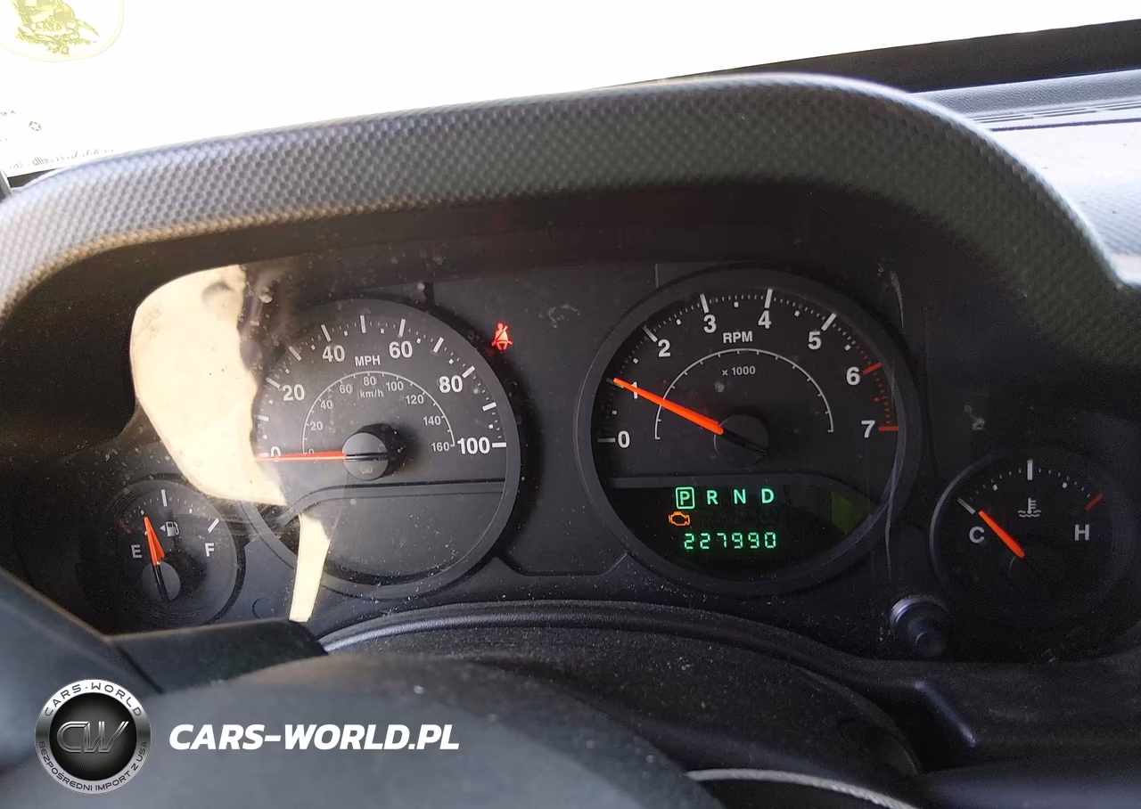 2008 Jeep Wrangler Unlimited X VIN:1J4GA39138L584889 - 7