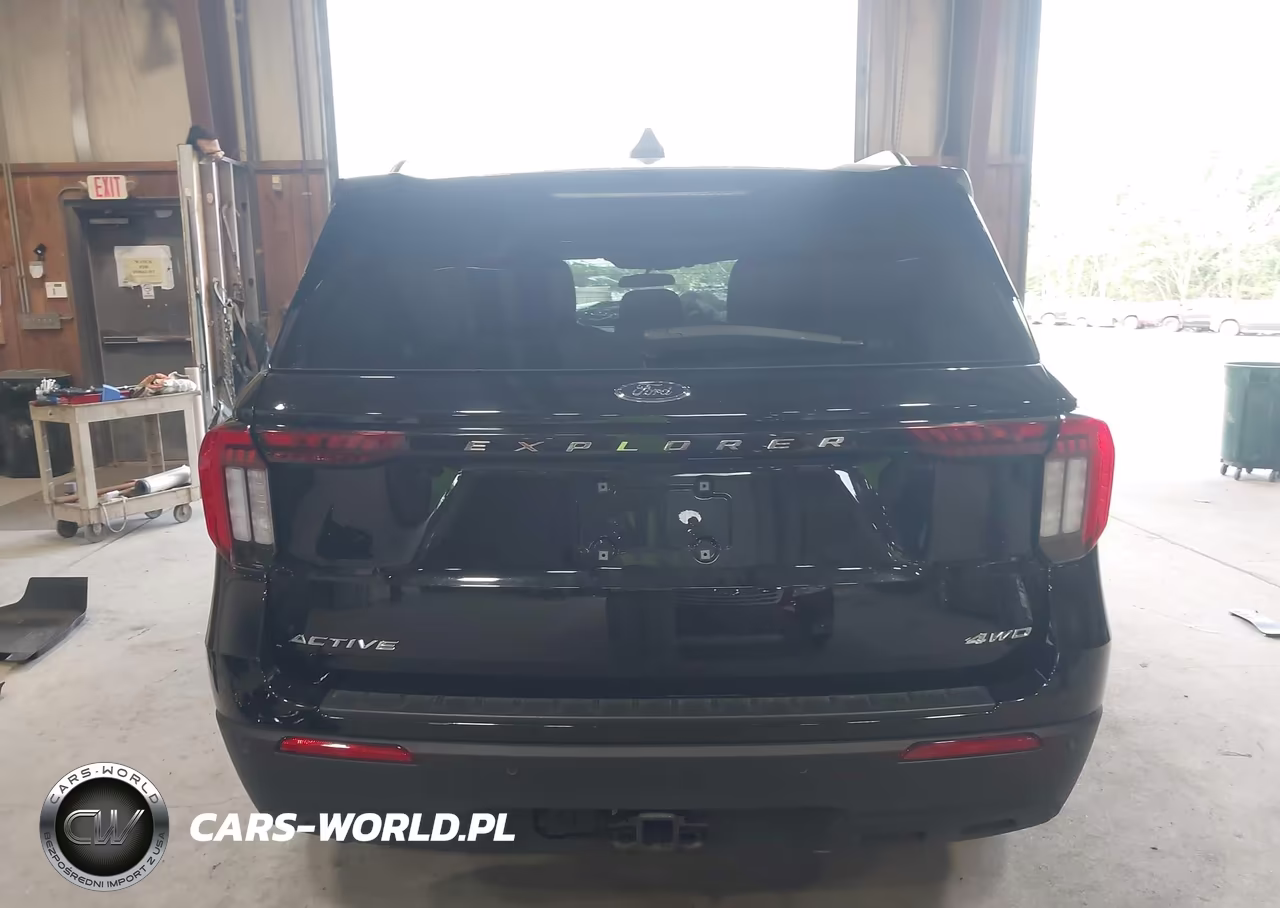 2025 Ford Explorer Active VIN:1FMUK8DH8SGC27288 - 17