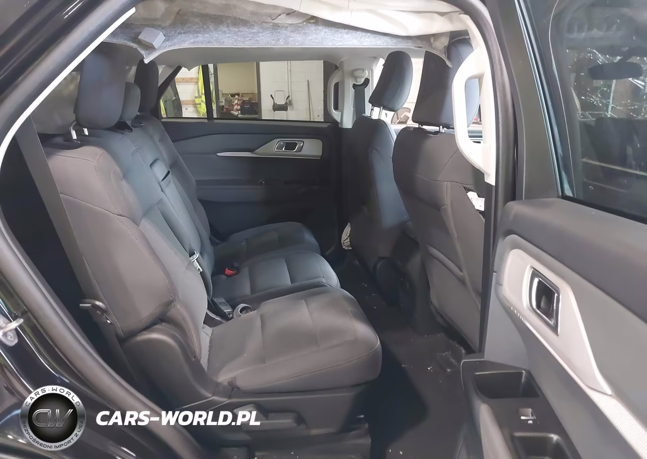 2025 Ford Explorer Active VIN:1FMUK8DH8SGC27288 - 8
