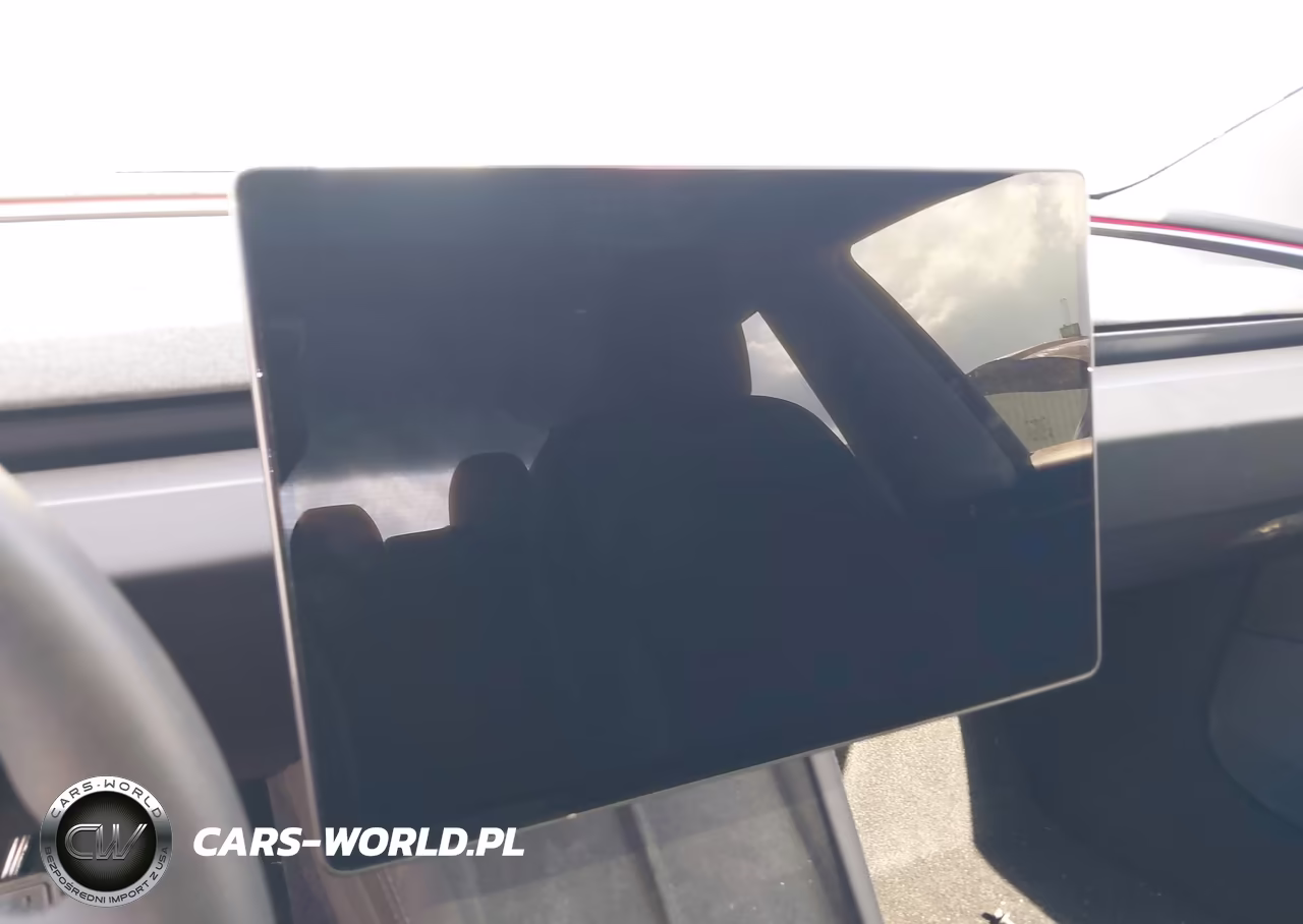 2024 Tesla Model 3 Long Range Dual Motor All-Wheel Drive VIN:5YJ3E1EB6RF790448 - 18